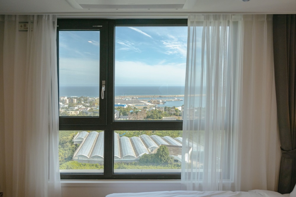 LeMain Hotel Seogwipo 21/39