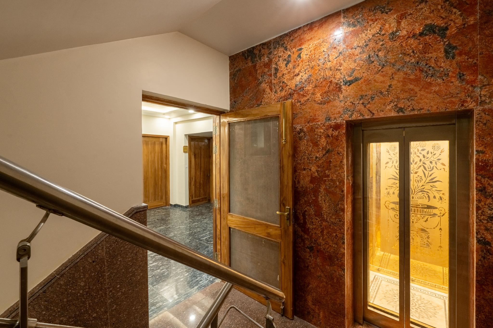 Lime Tree Hotel & One BHK Serviced Apartment Noida Grand Central Next to Sector 51 metro 16/25
