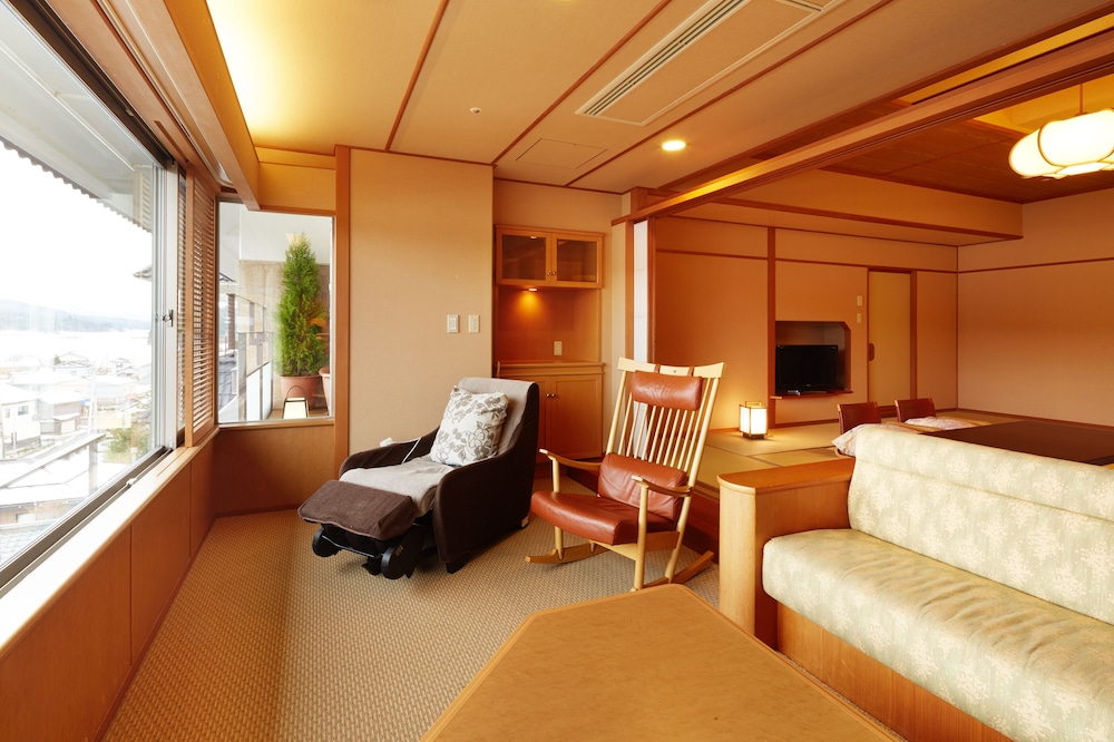 Japanese, 6 Futon Beds, Outdoor Bath, Sofa, Corner