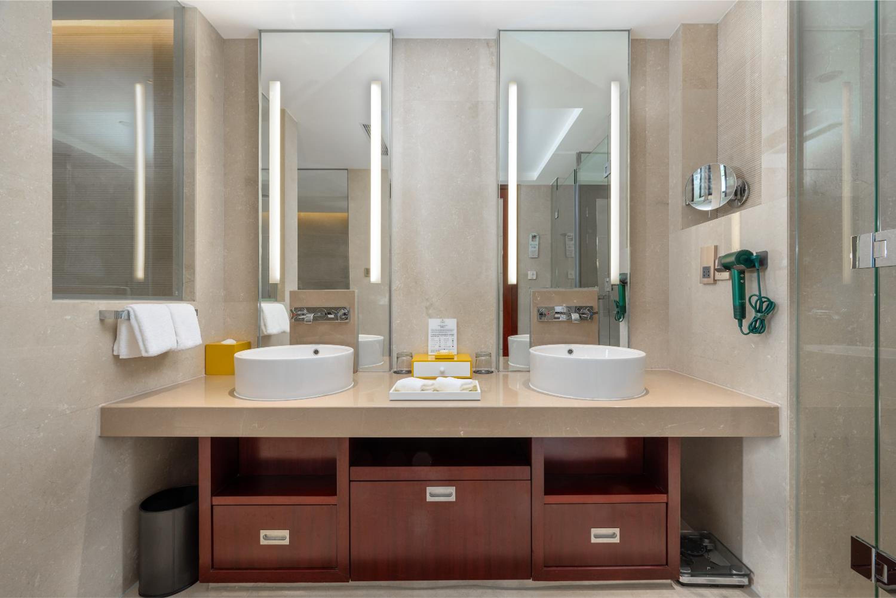 جناح جونيور، Pan Pacific Ningbo 7/9