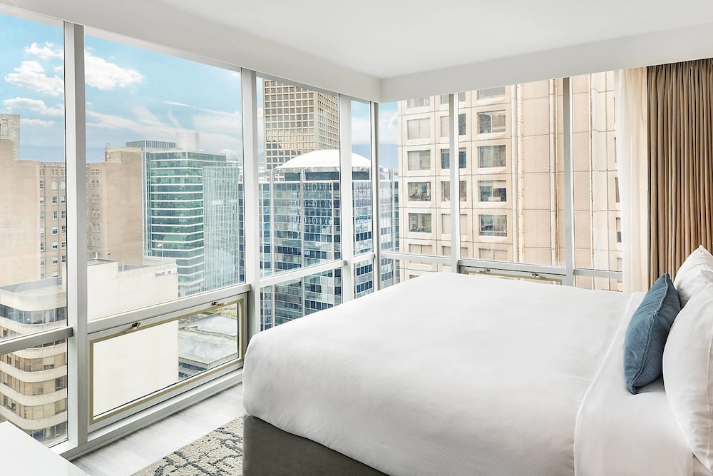 Delta Hotels by Marriott Vancouver Downtown Suites 20/49