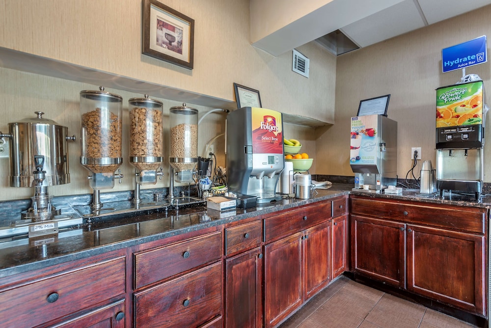 Best Western Fort Washington Inn 57/69
