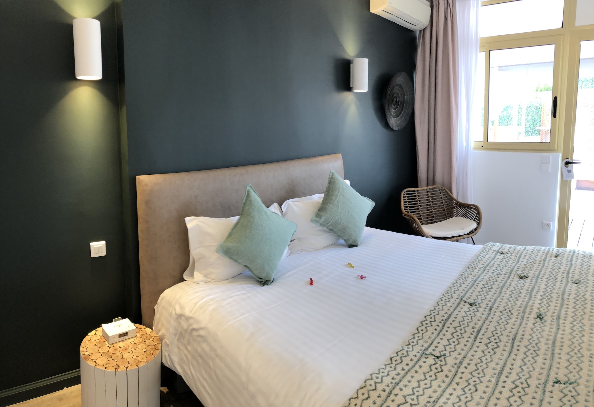 Room, Queen Bed, No Panorama View, Terrace