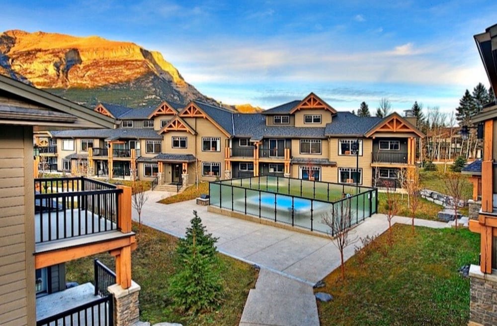 Copperstone Resort 9/50