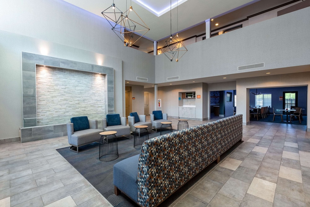 La Quinta Inn & Suites by Wyndham Las Vegas Airport South 9/46