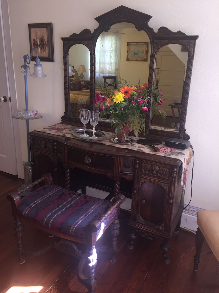 Woldert-Spence Manor 5/29