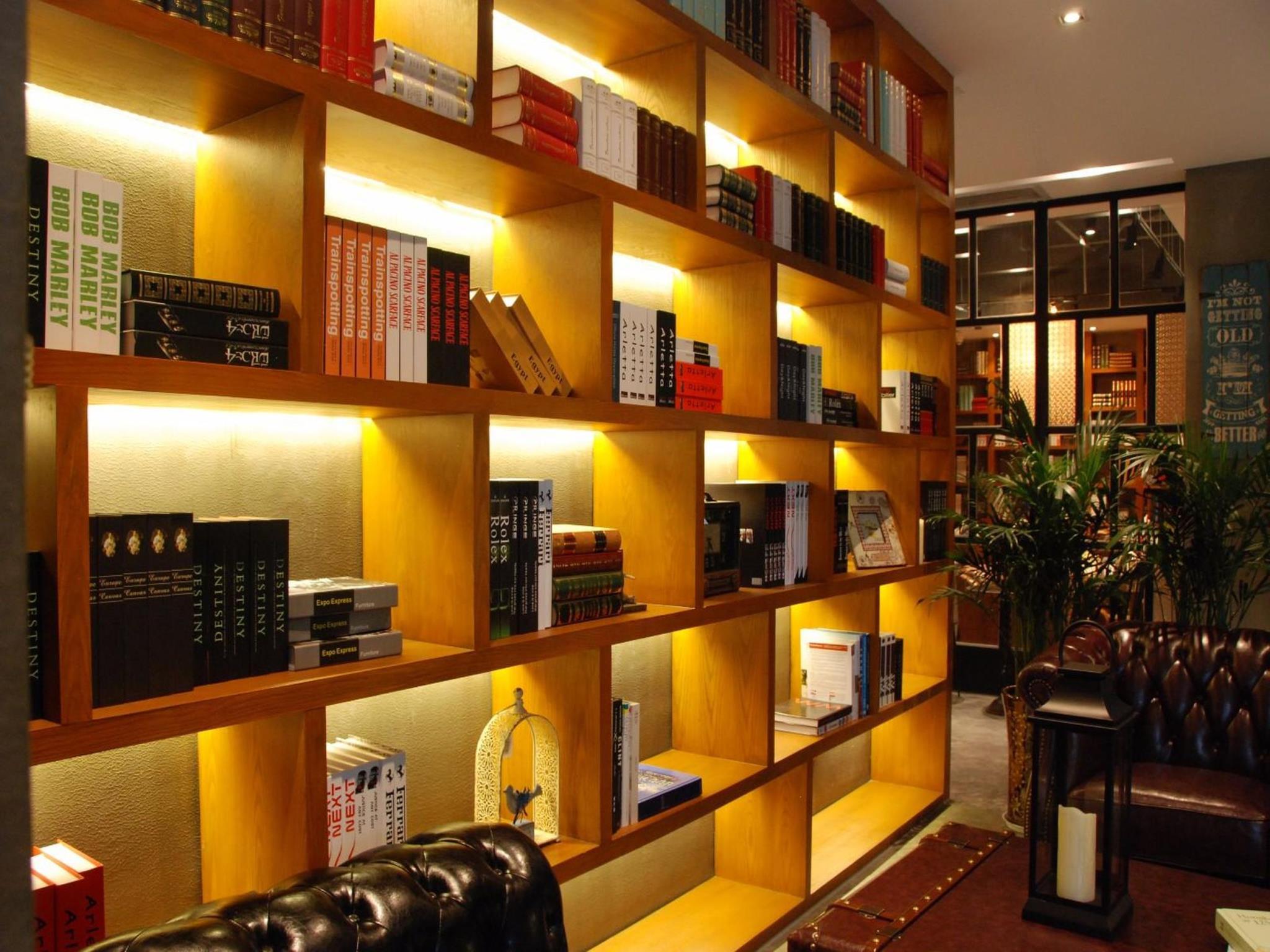 James Joyces Coffetel (Xi'an West Chang'an Street University Town) 3/31