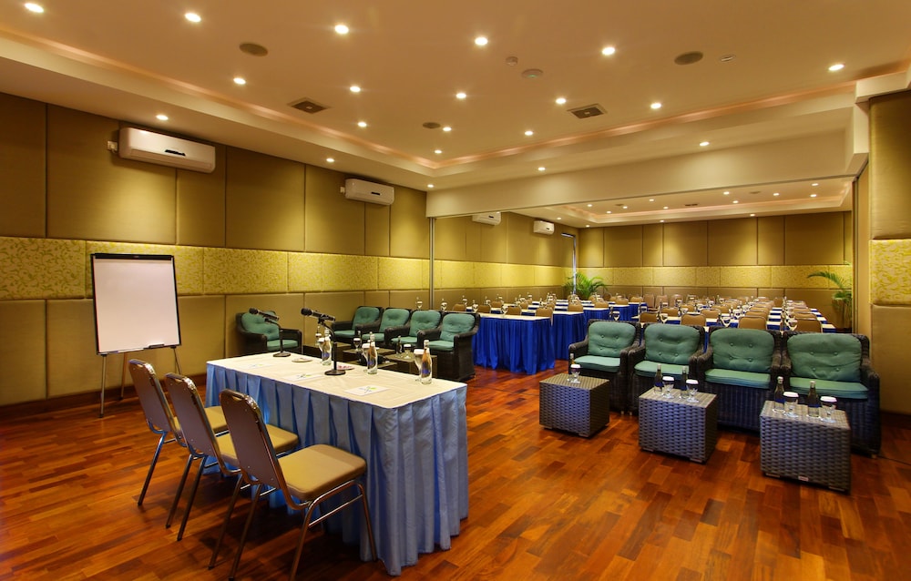 Praja Hotel 13/15