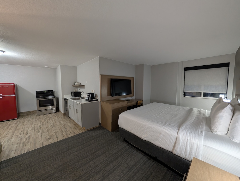 Ocean, Suite, King Bed, Sofa