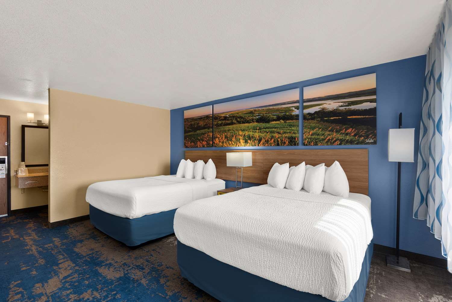 Days Inn by Wyndham Newton - LA 11/34