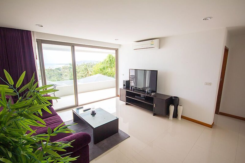 Tropical Sea View Residence 39/60