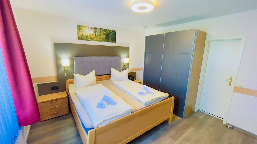 Hotel Schnehagen، فالزروده 11/50