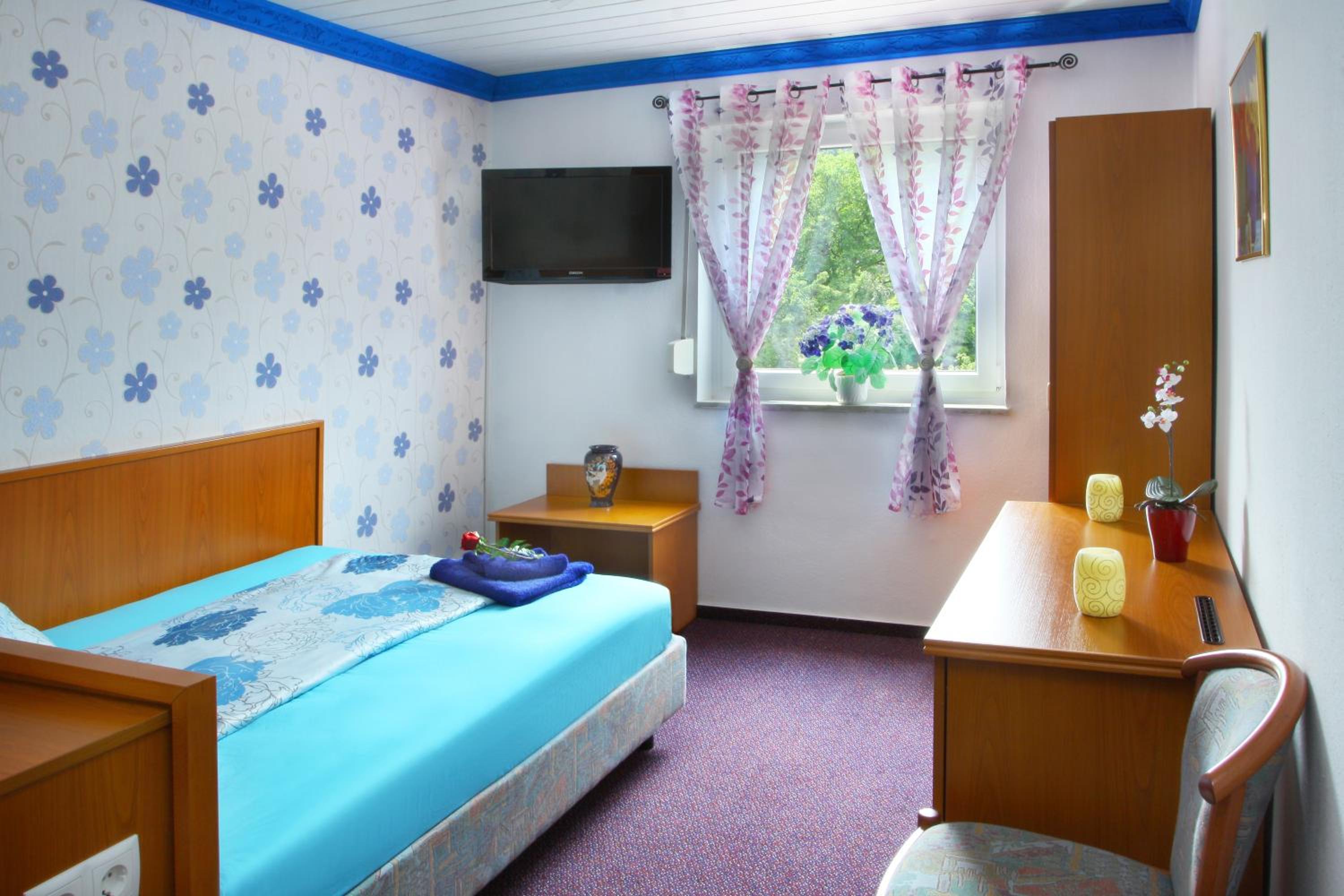 Hotel im Rheintal 22/57
