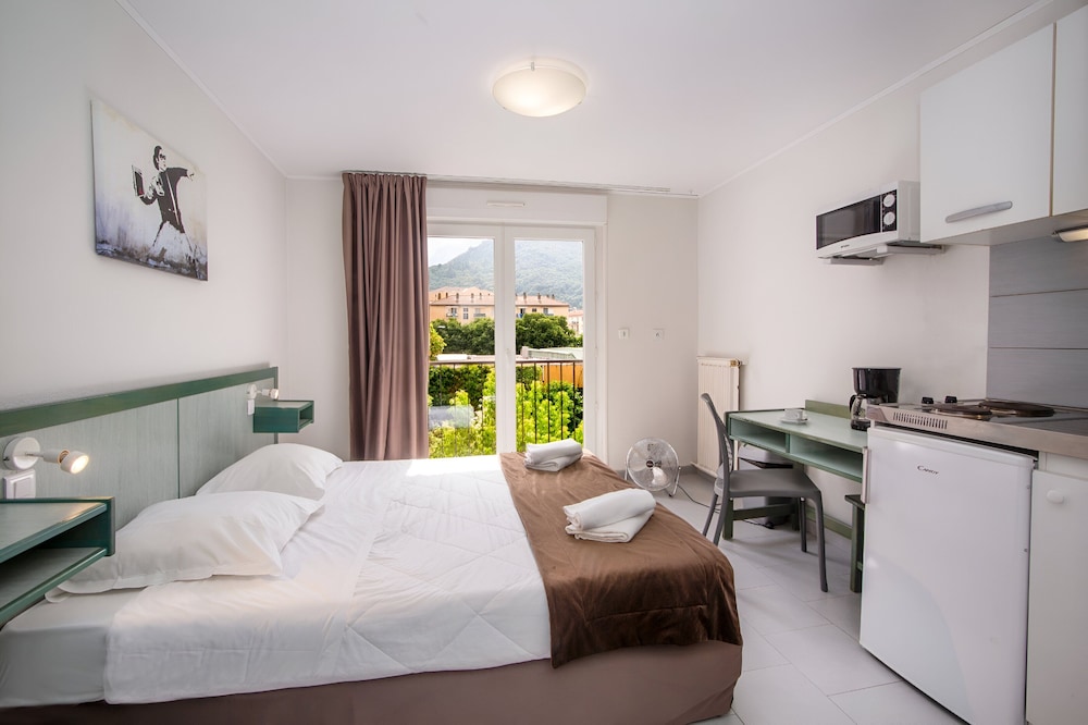 Hotel Hr 10/50