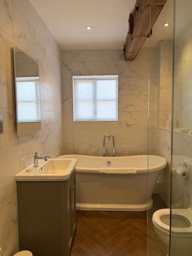 Seckford Hall Hotel Spa 63/64