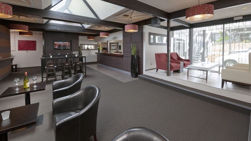 The Riccarton 32/50