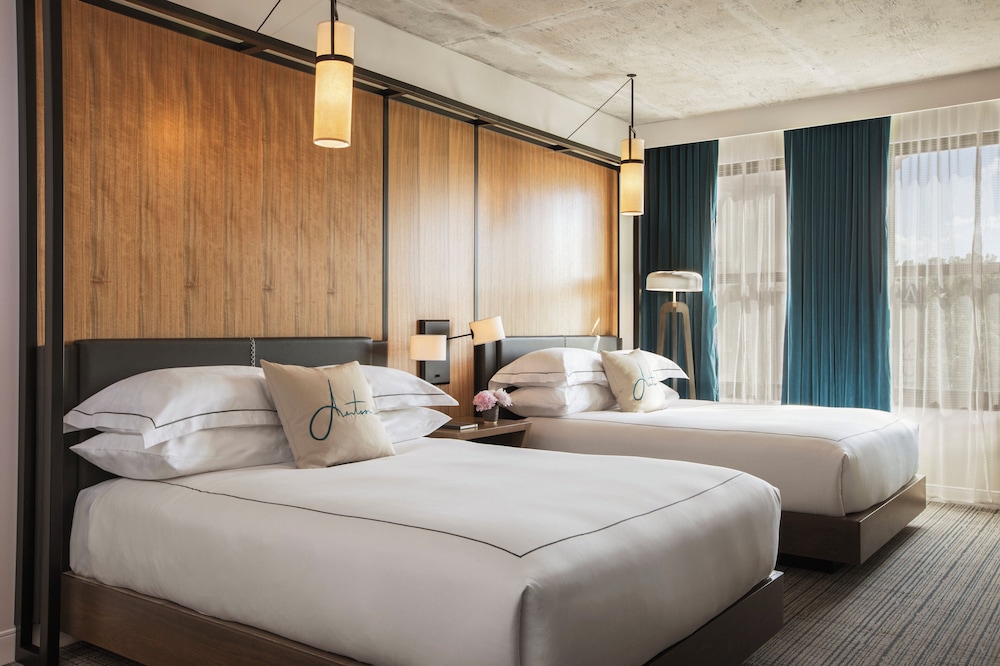 Premium, 2 Queen Beds