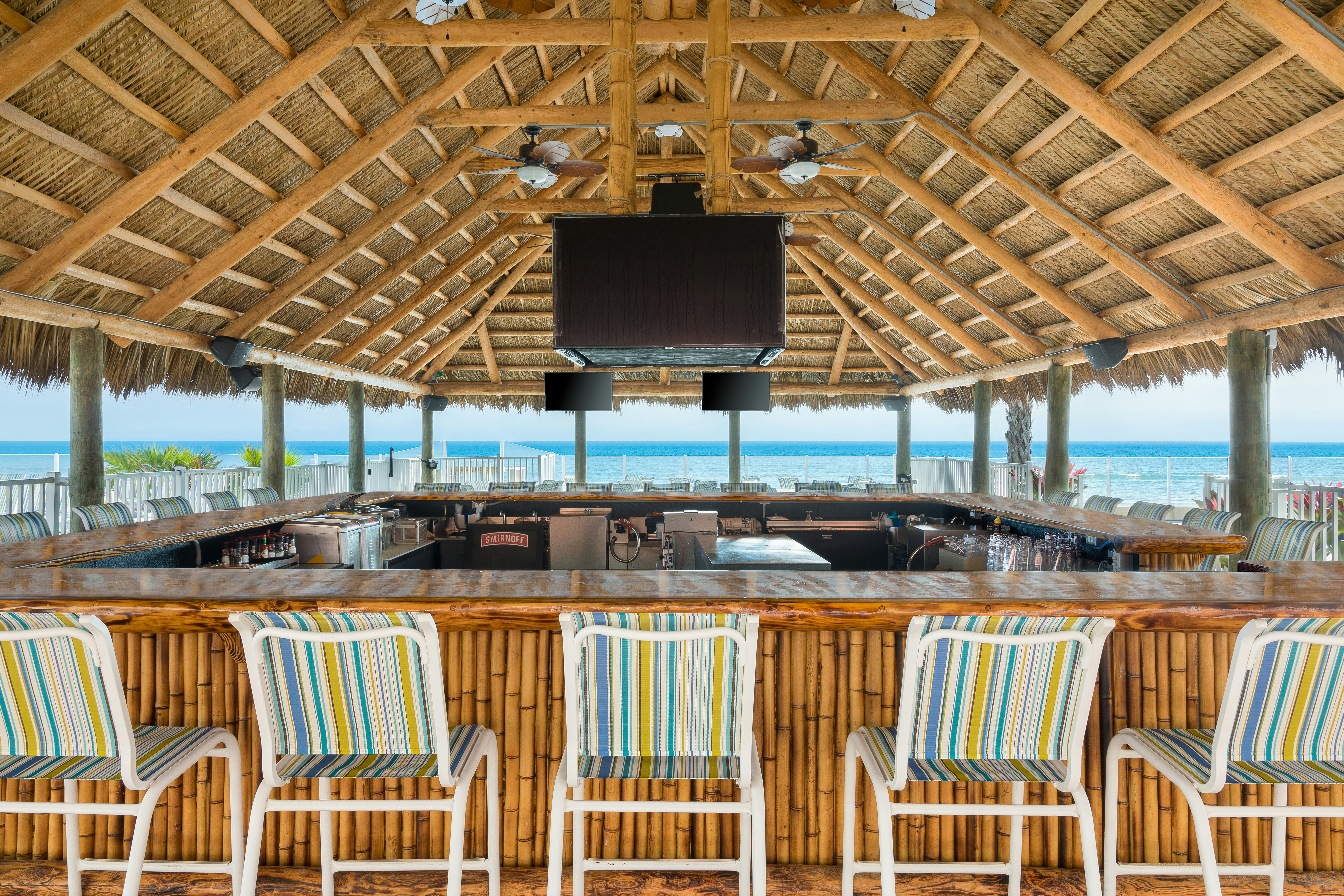 Hampton Inn Daytona Beach Beachfront 54/56