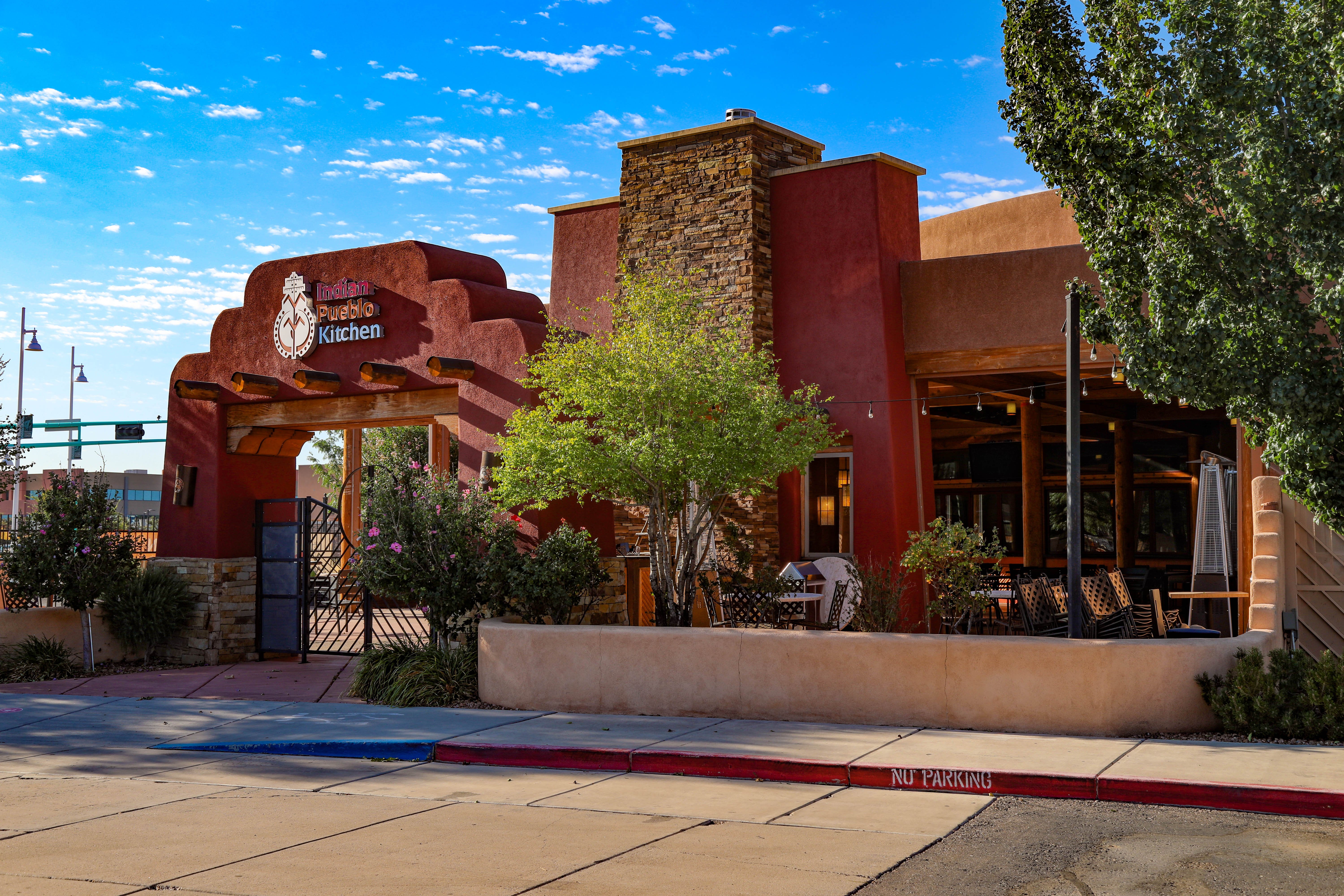 Holiday Inn Express Hotel and Suites Albuquerque Historic Old Town 7/73