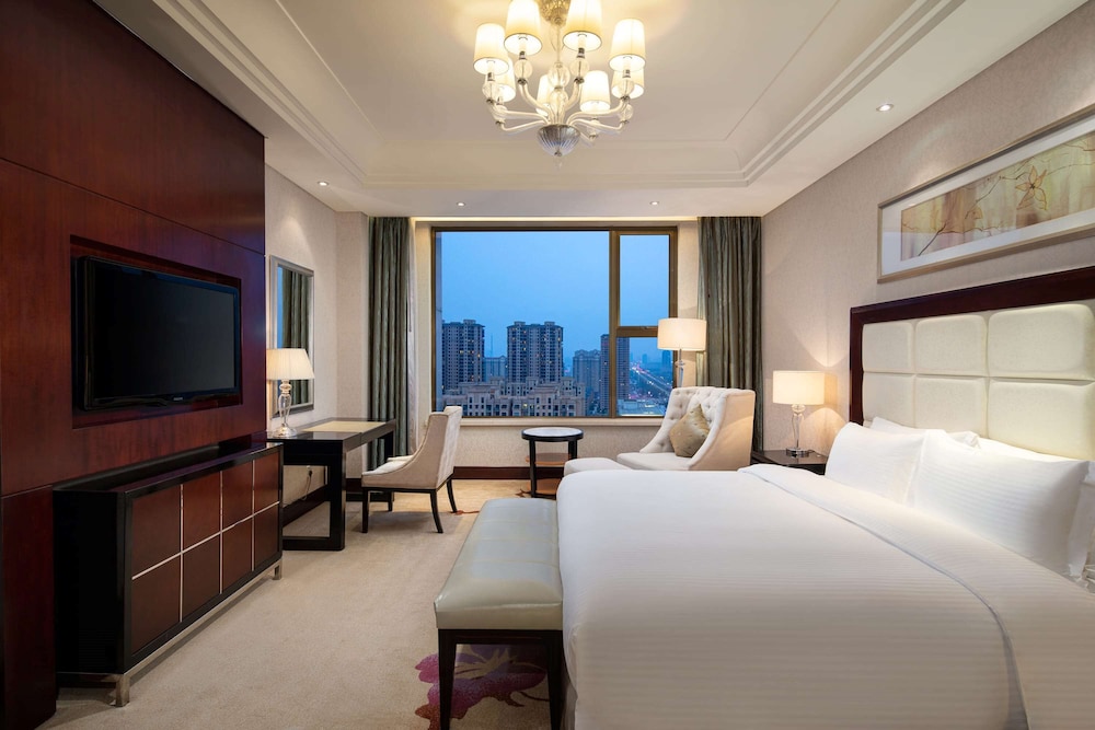 Wyndham Xinyang Downtown 4/59