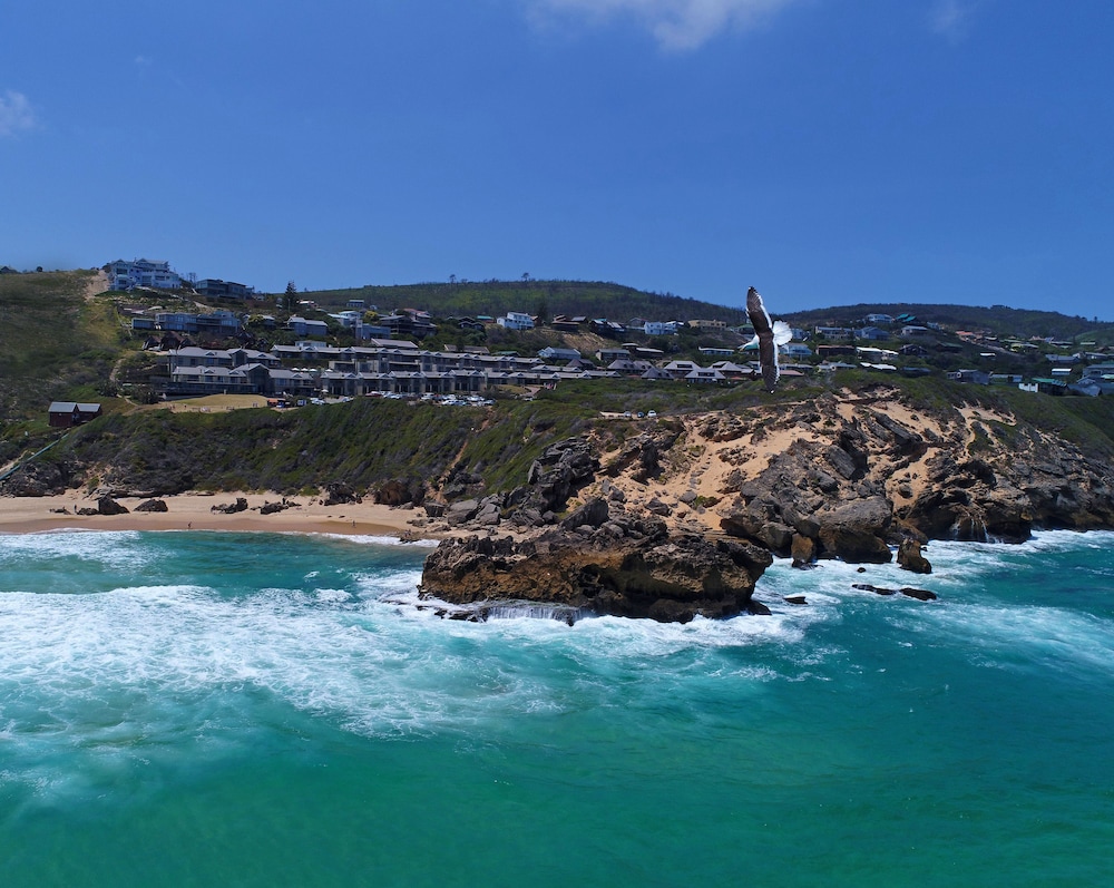 Brenton Haven 61/75