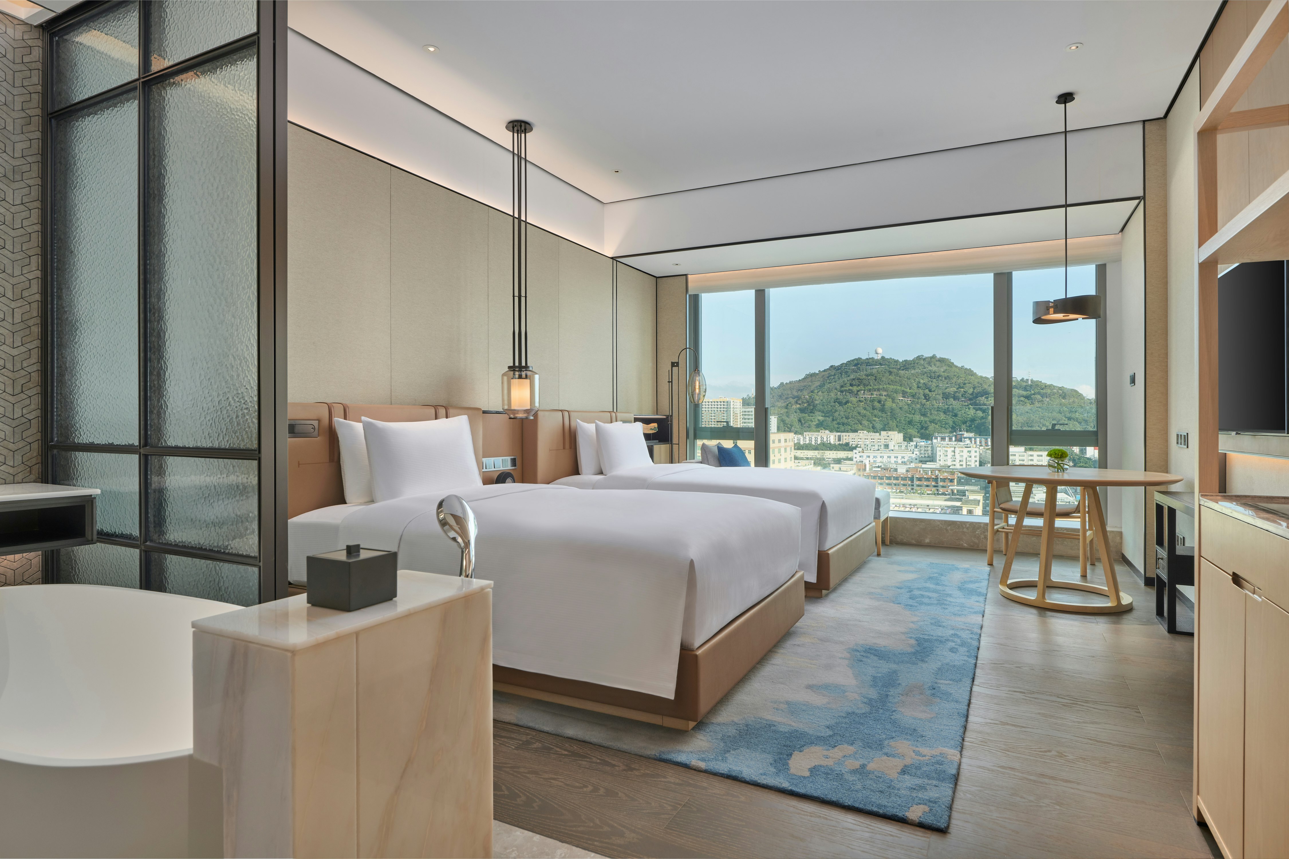 EXECUTIVE, TWIN BEDS, GARDEN VIEW
