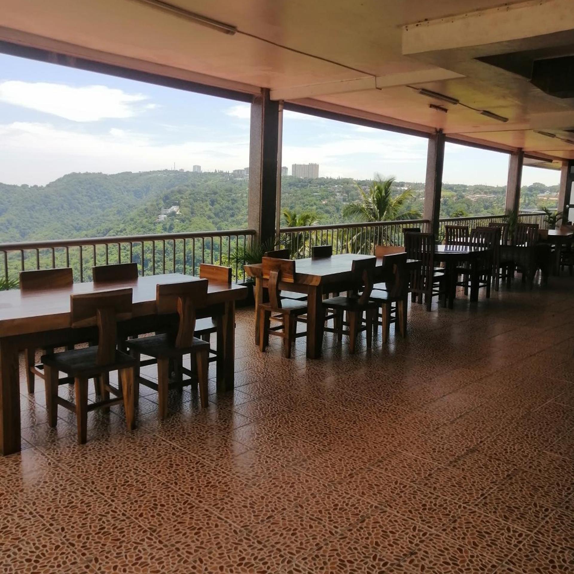 Sang Yoo Mountain View Tagaytay 35/50