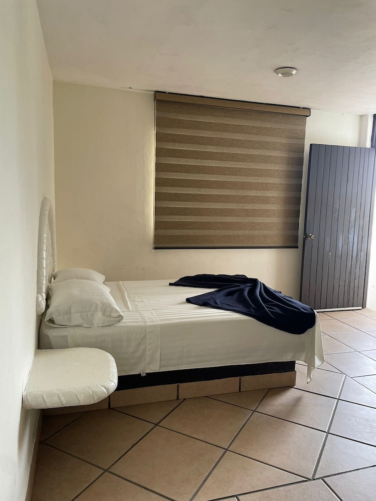 Hotel Vistamar 18/50