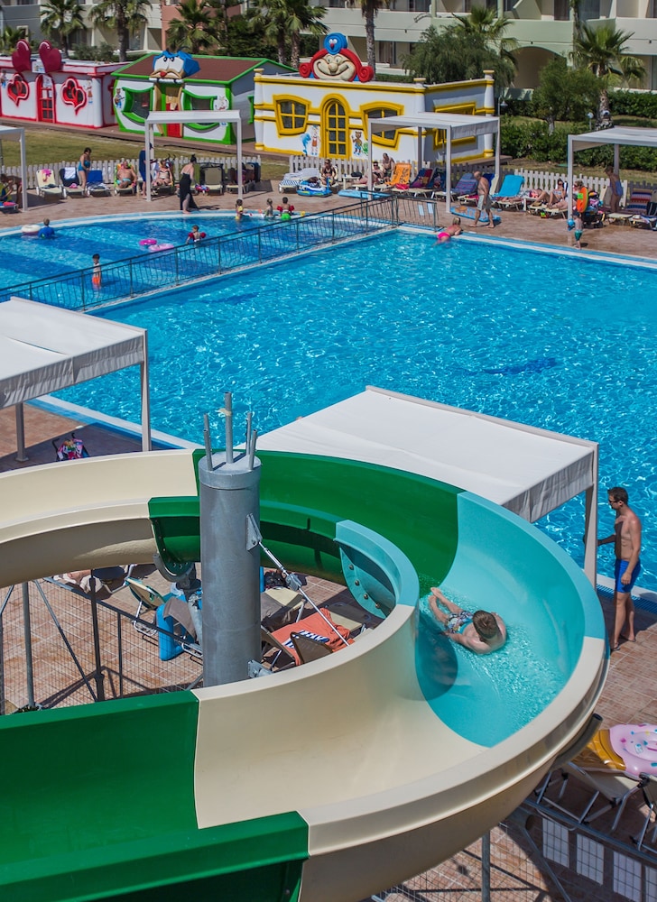 Kipriotis Village Resort 58/64