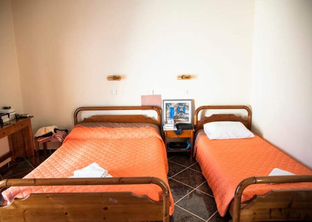 Hotel Eleni 16/40