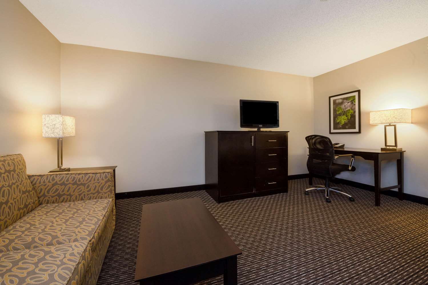 La Quinta Inn & Suites by Wyndham Cleveland Macedonia 42/47