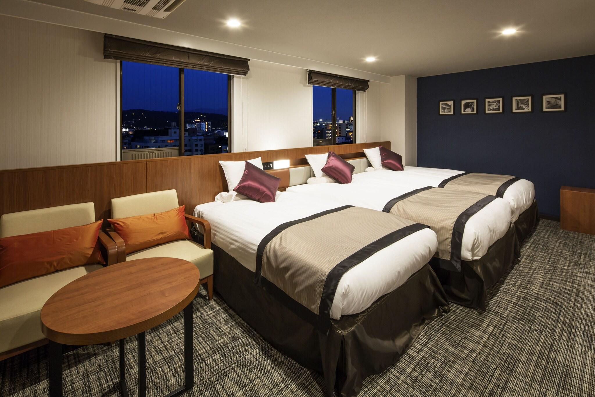 غرفة ديلوكس ثلاثية، Hotel Mystays Kanazawa Castle 2/3
