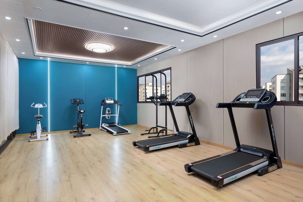Days Inn by Wyndham Kunming Airport Economic Zone 20/24