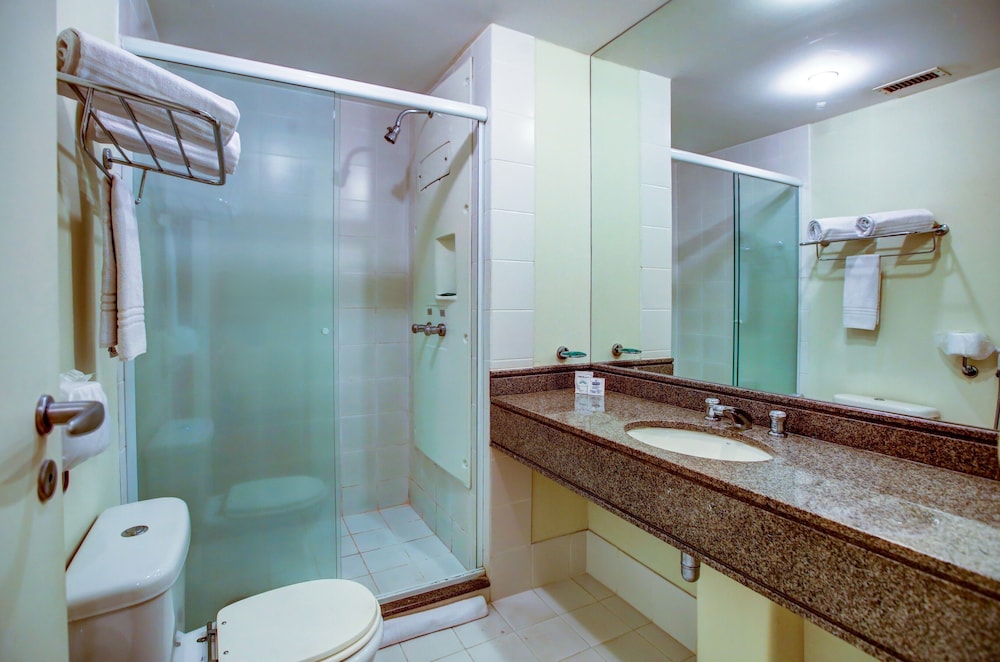 Esuites Congonhas by Atlantica 21/85