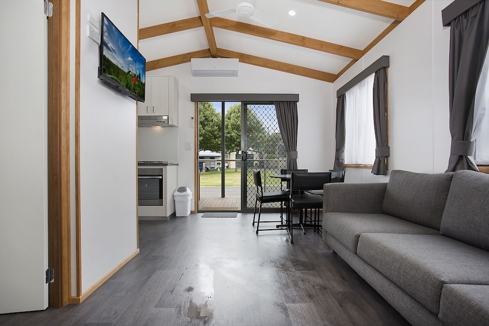 Warrnambool Claremont Holiday Village 17/42