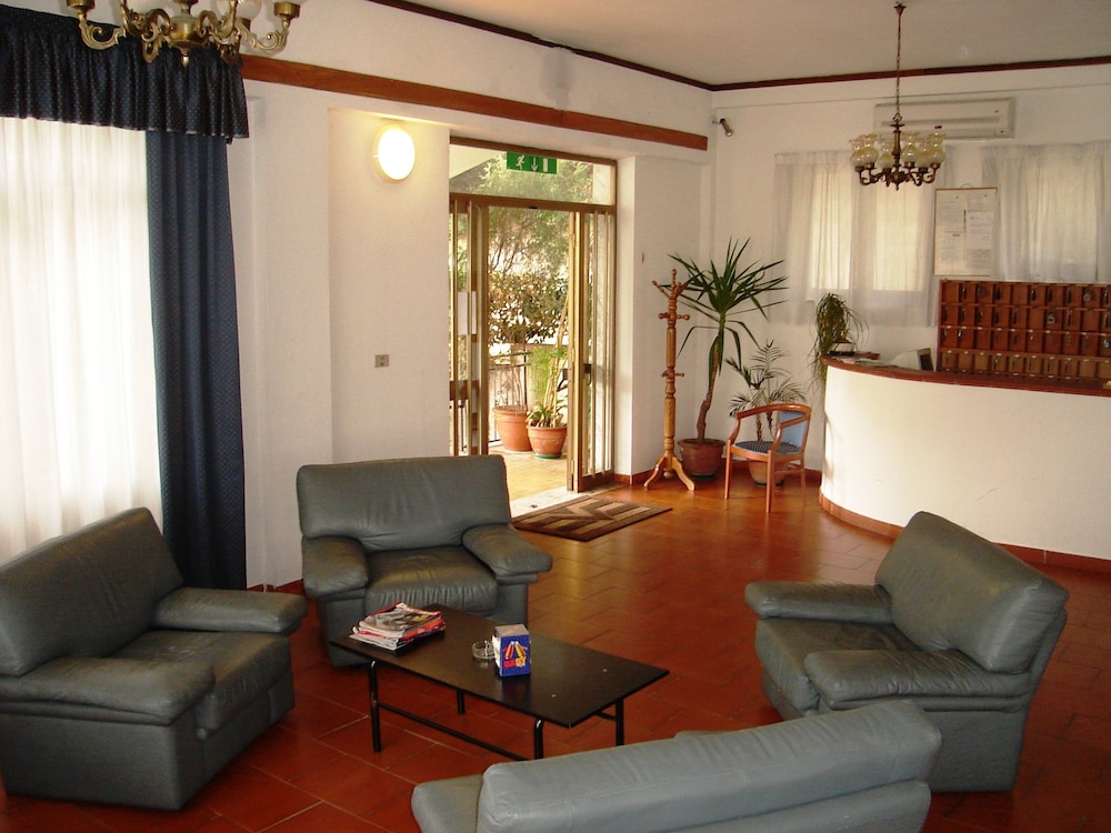 Eden Hotel 21/39