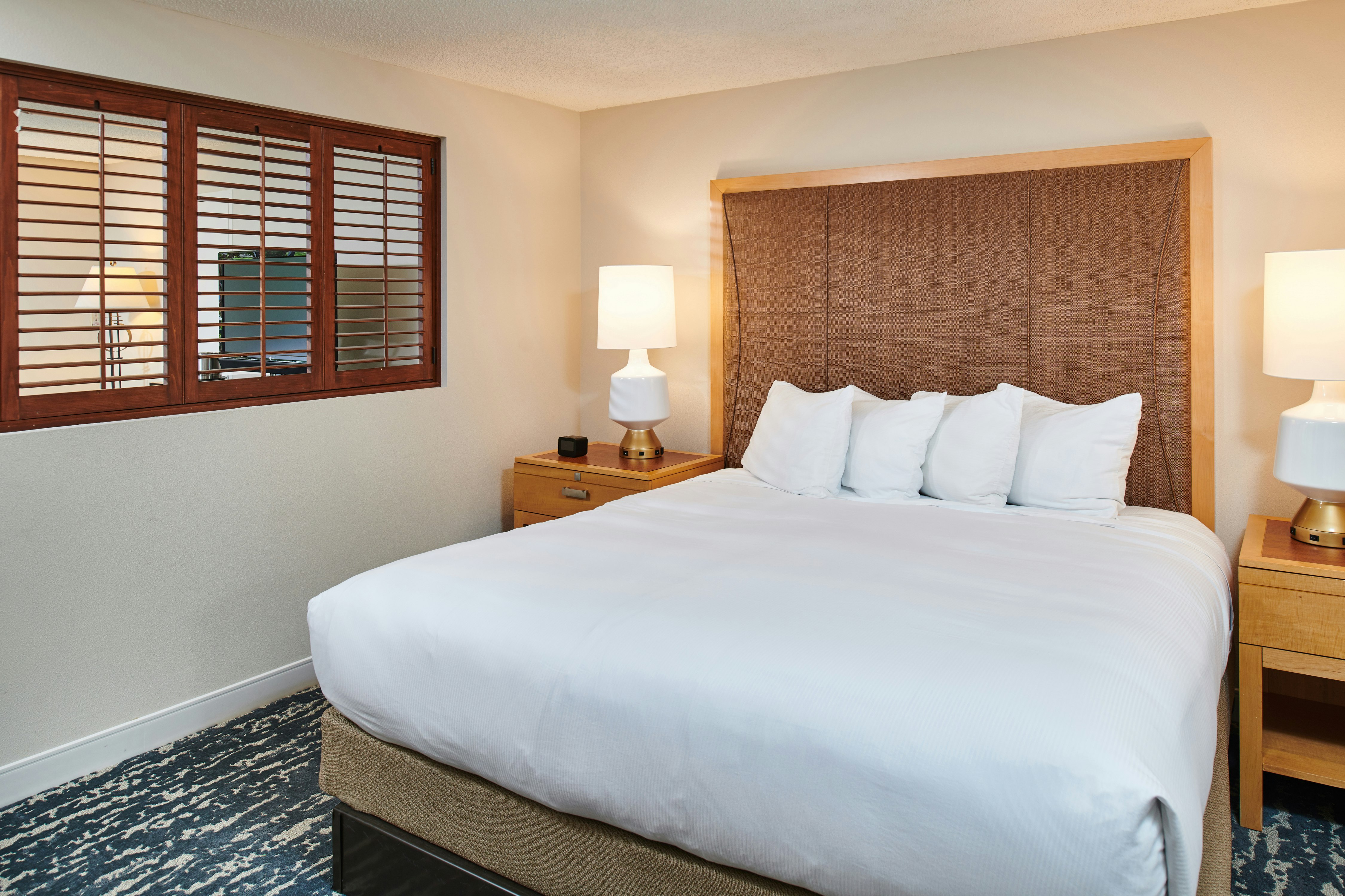 2 Rooms, Suite, King Bed