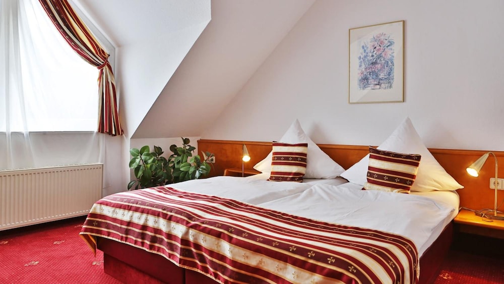 Hotel Neckarlux Formerly Ambiente Hotel 10/38