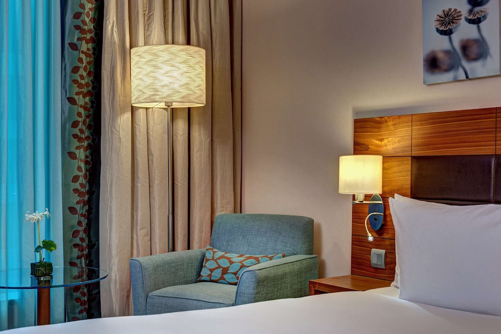 Hilton Garden Inn Frankfurt Airport 24/41