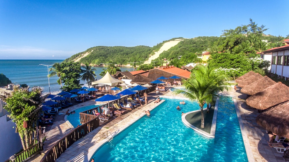 D Beach Resort 36/50