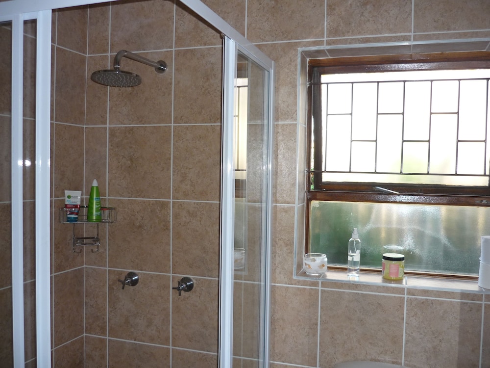 A1 Kynaston B&amp;B 18/36
