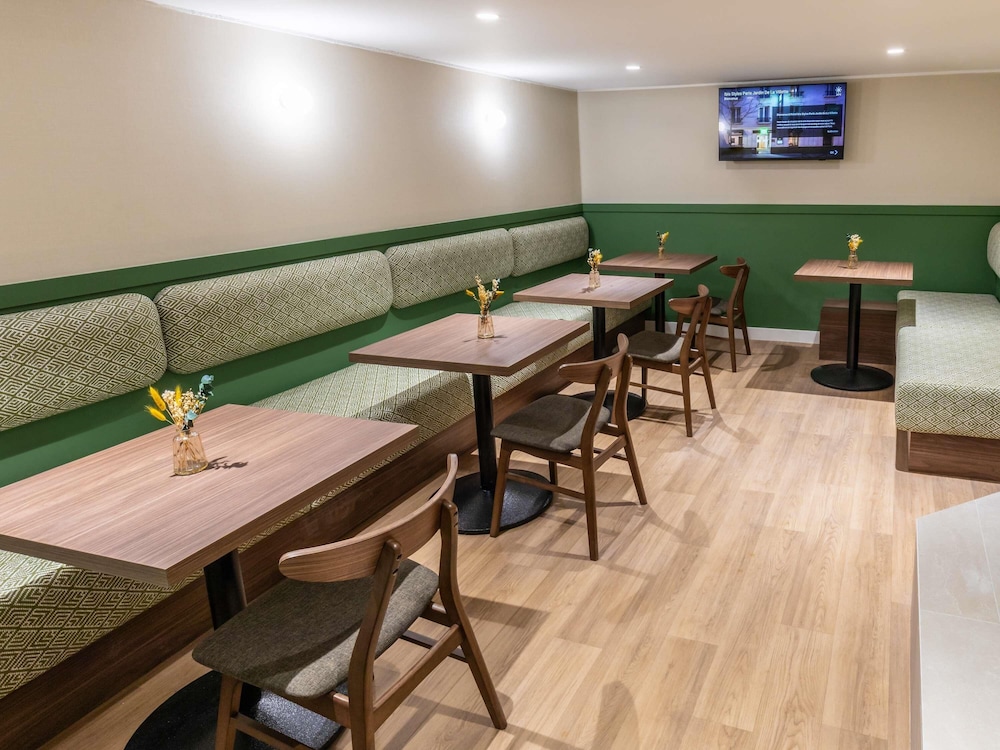 Ibis Styles Paris Jardin de la Villette 43/53