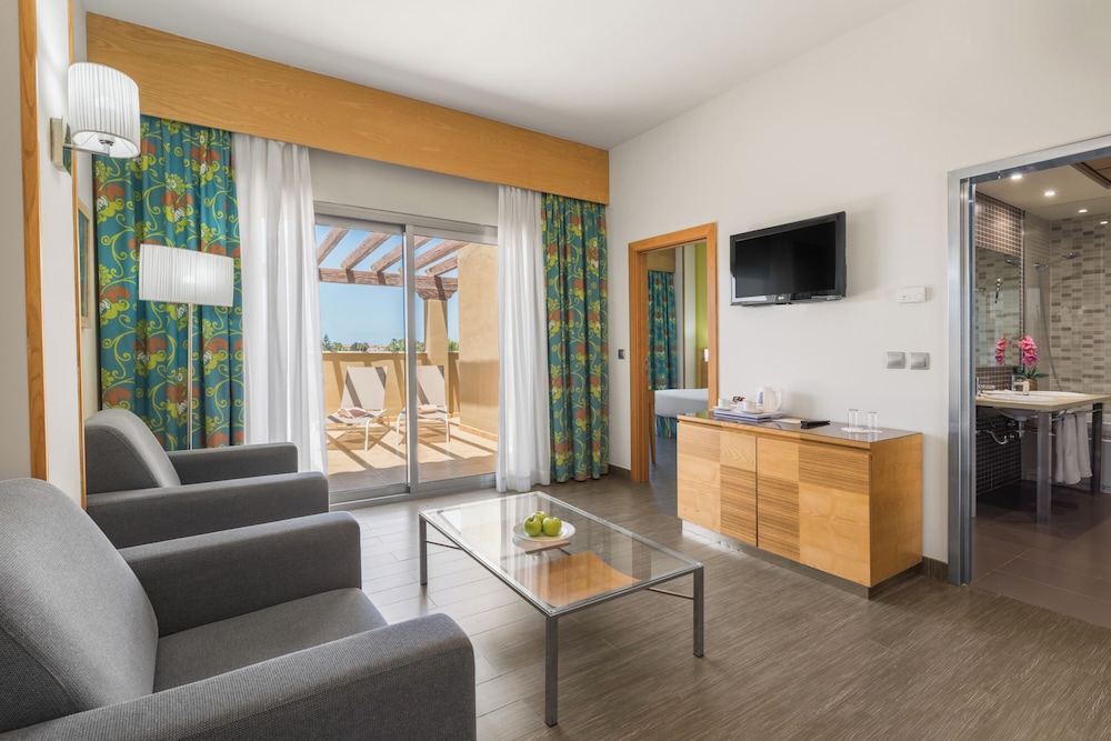 Elba Costa Ballena Beach Golf Thalasso Convent 28/50