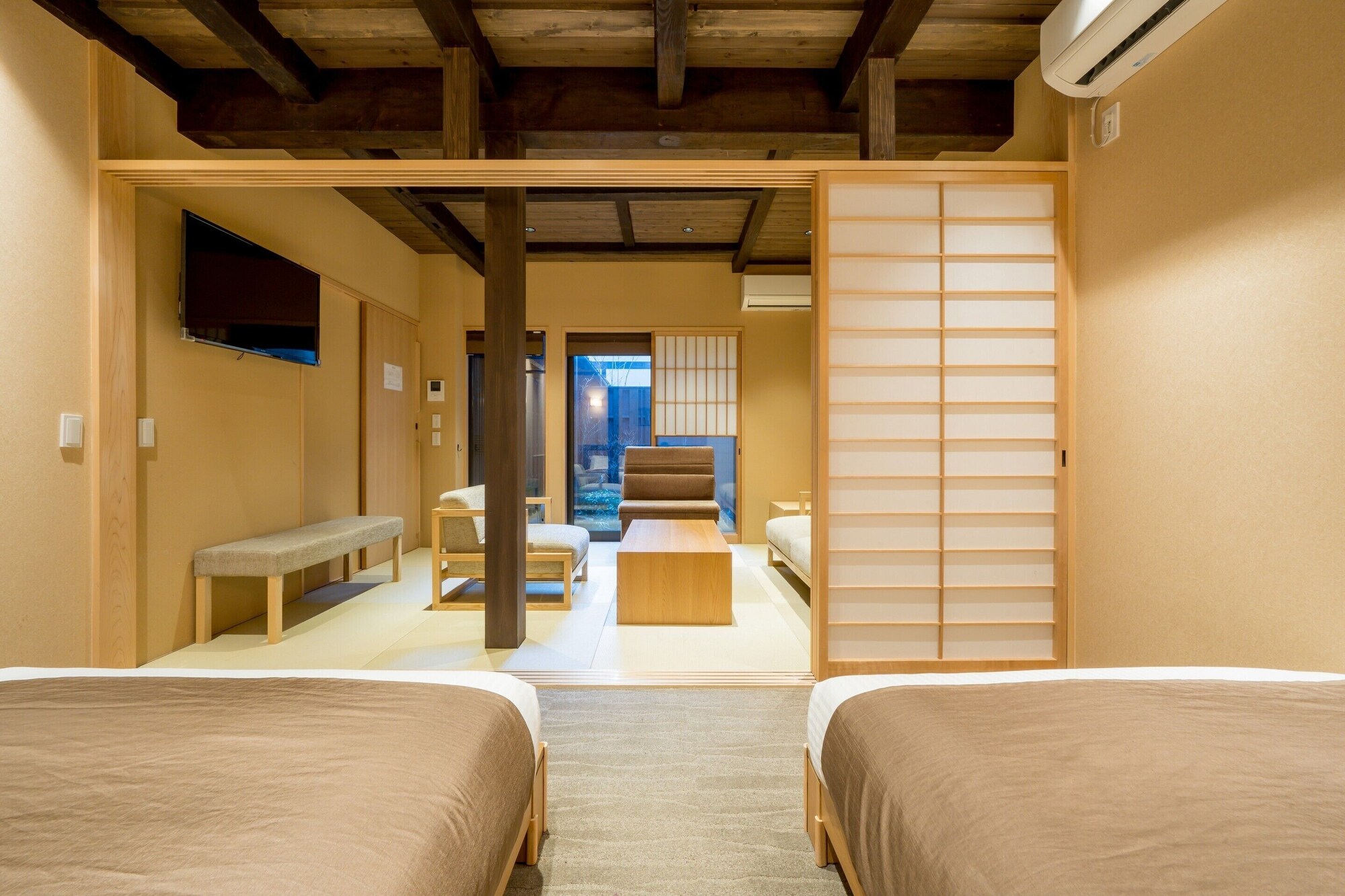 SUITE, ANNEX