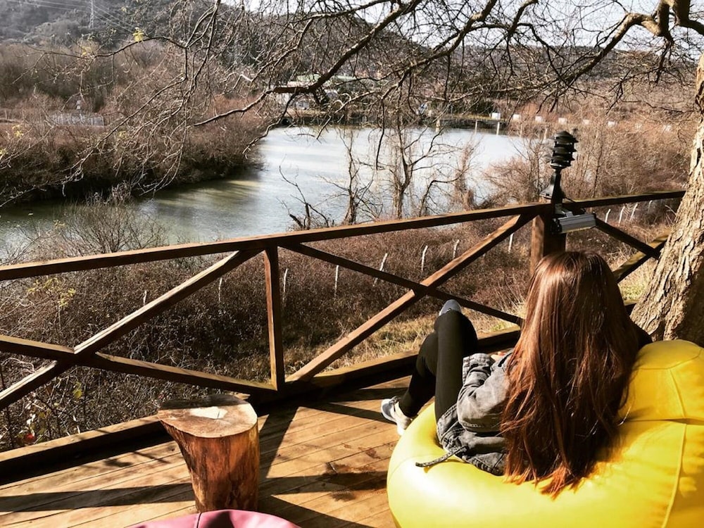 Green River Hotel 14/47