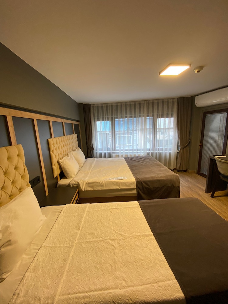 Ayse M Sultan Hotel 23/45