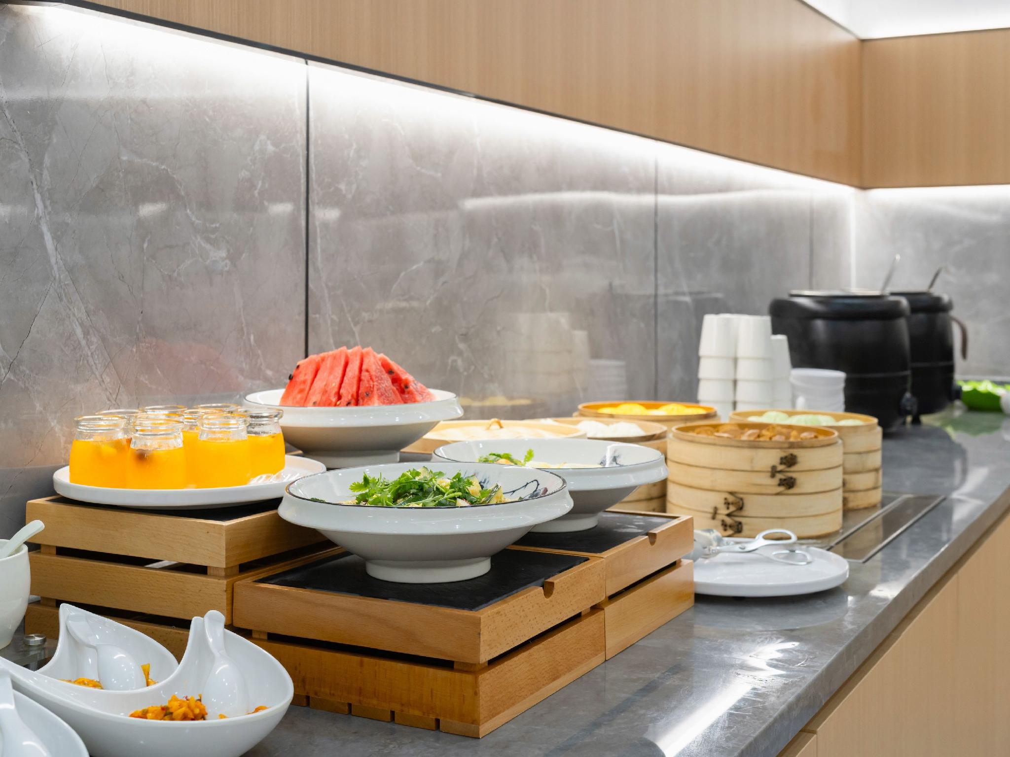 Vienna Hotel (Huizhou Maidi) 29/32