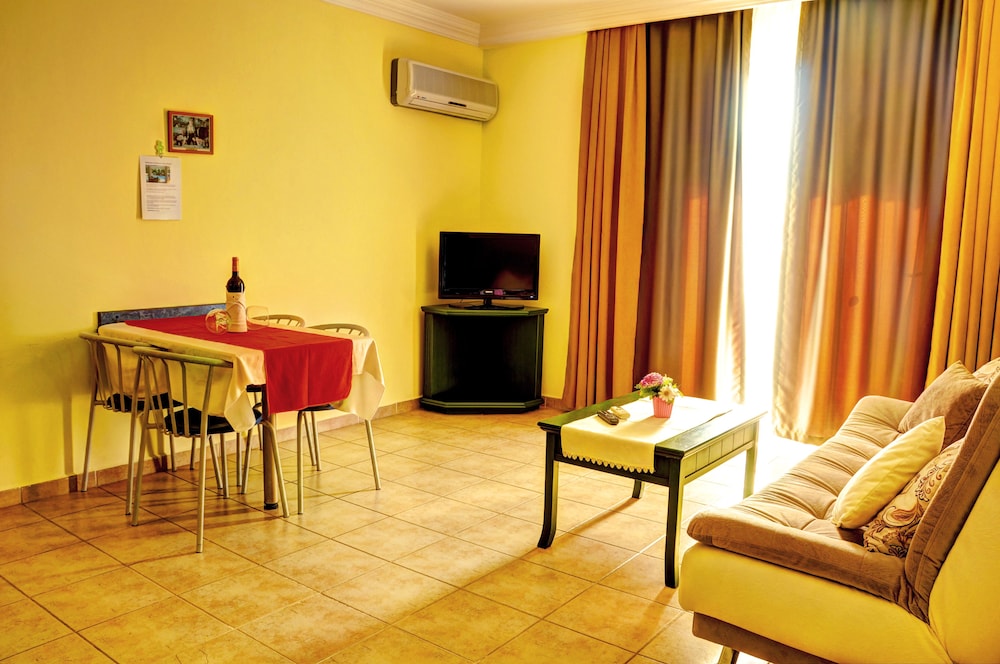 SUNWAY APART HOTEL 28/61