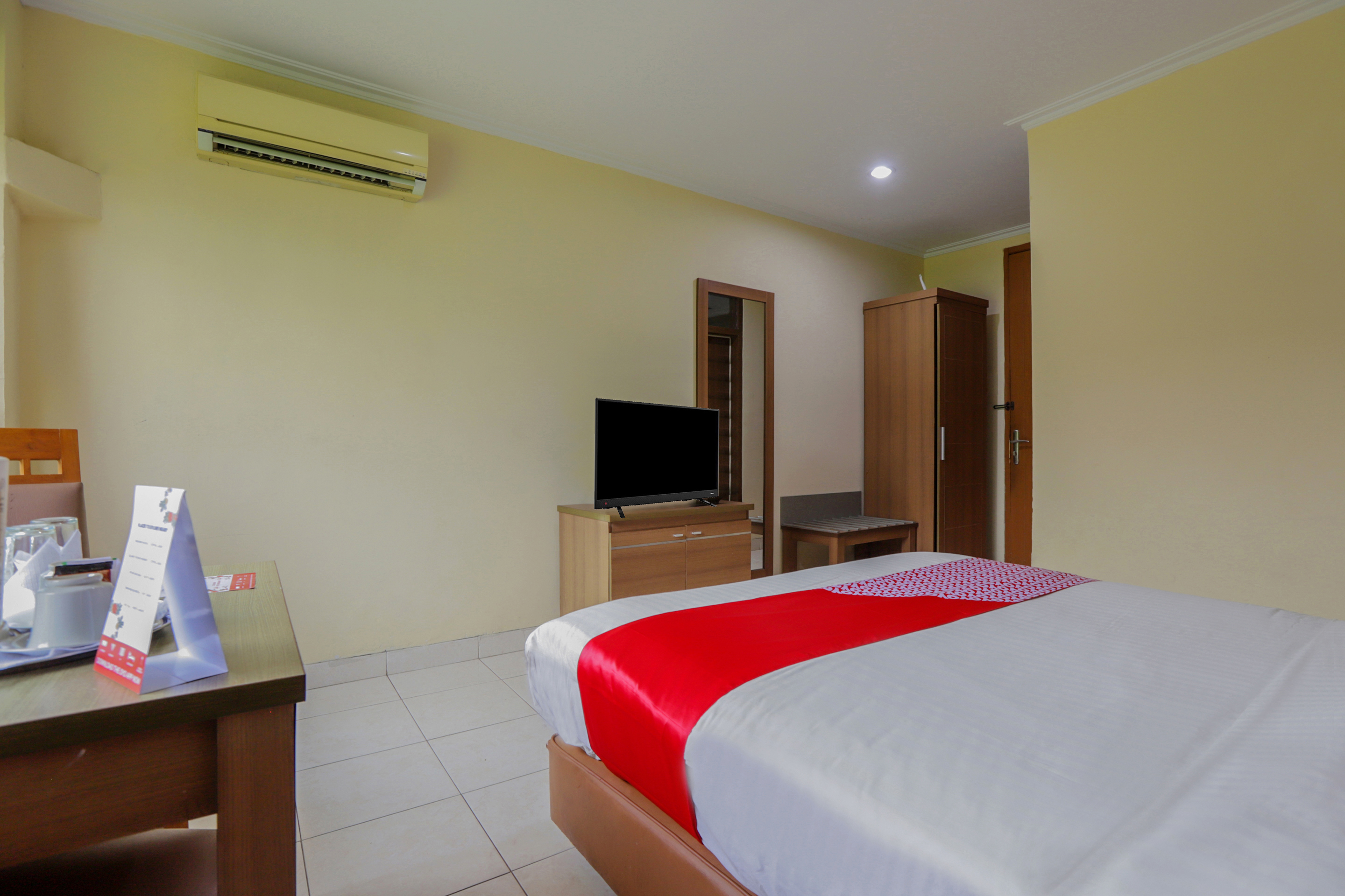 OYO 918 Hotel Senen Indah Syariah 22/50