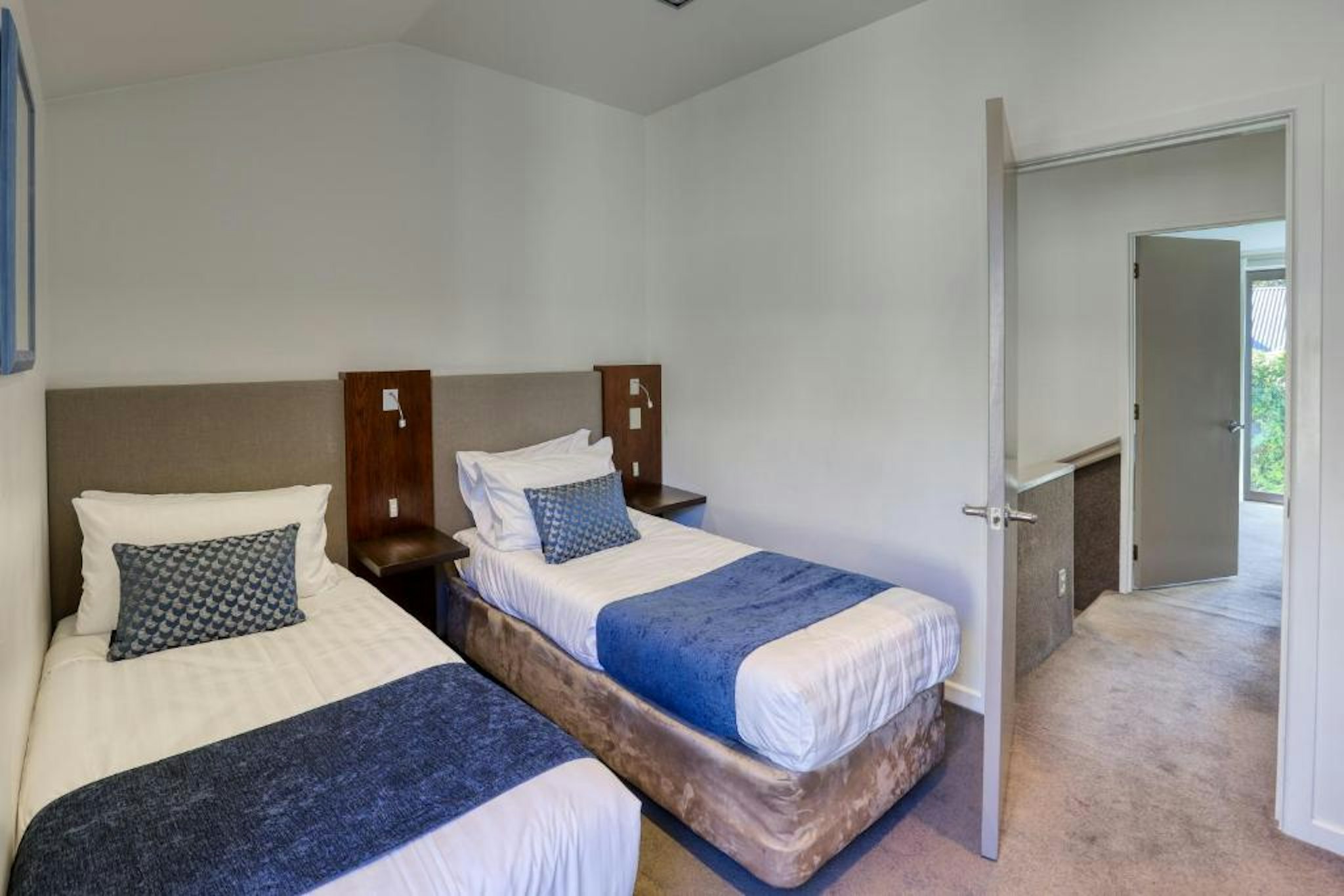 Garden Court Suites And Apartments 23/75
